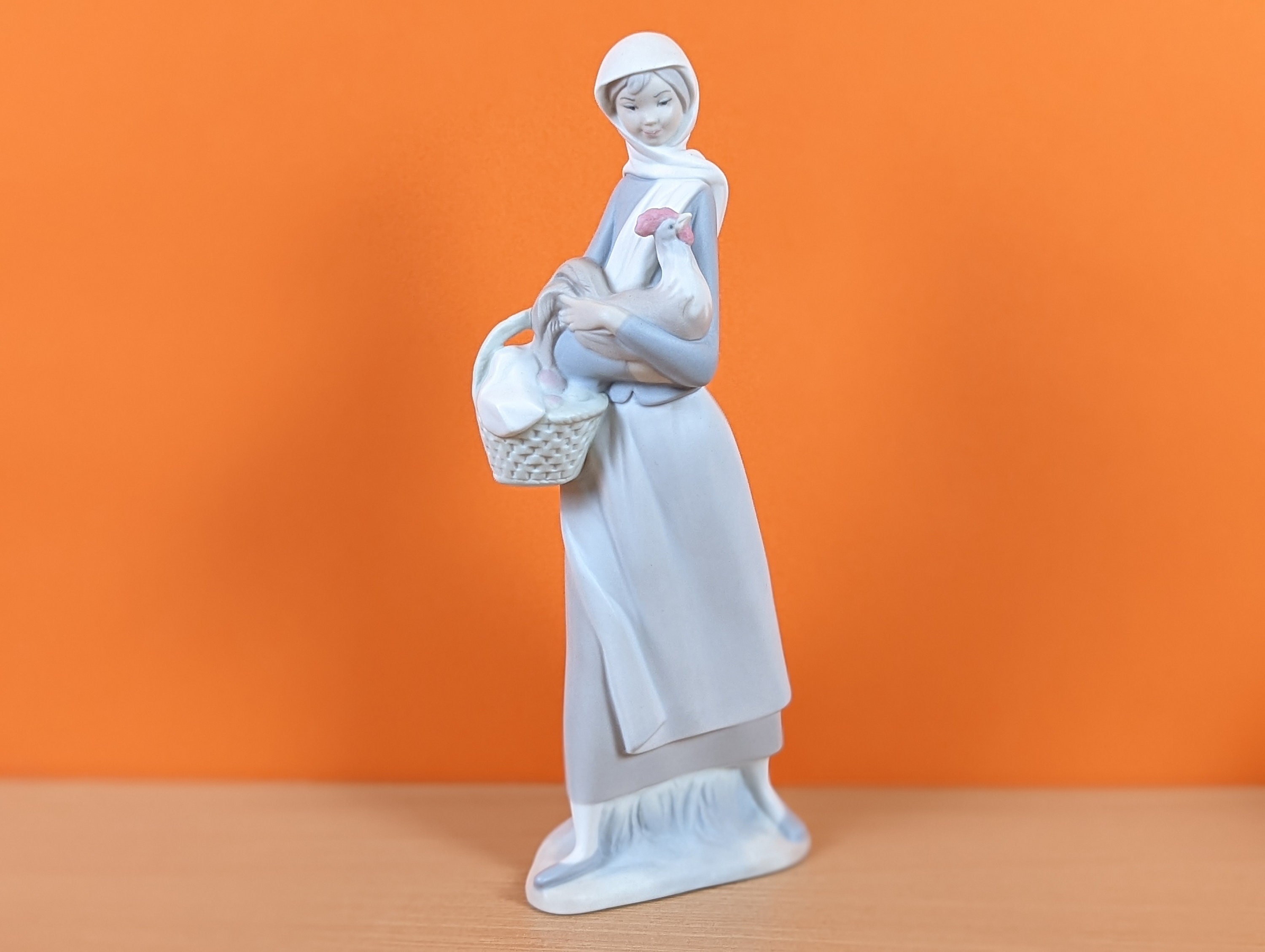 Lladro Figurine for sale 76 ads for used Lladro Figurines