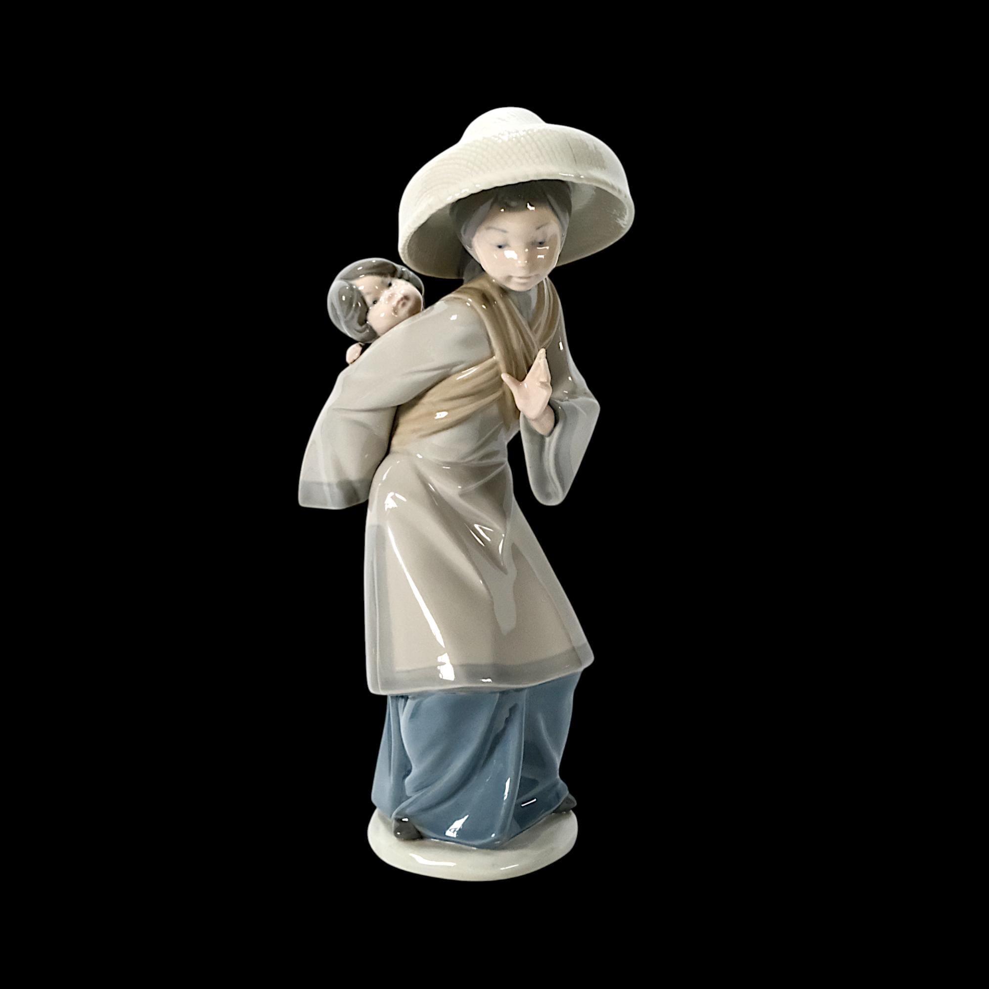 LLADRO Porcelain Figurine of Chinese Lady With Baby on Back ' My