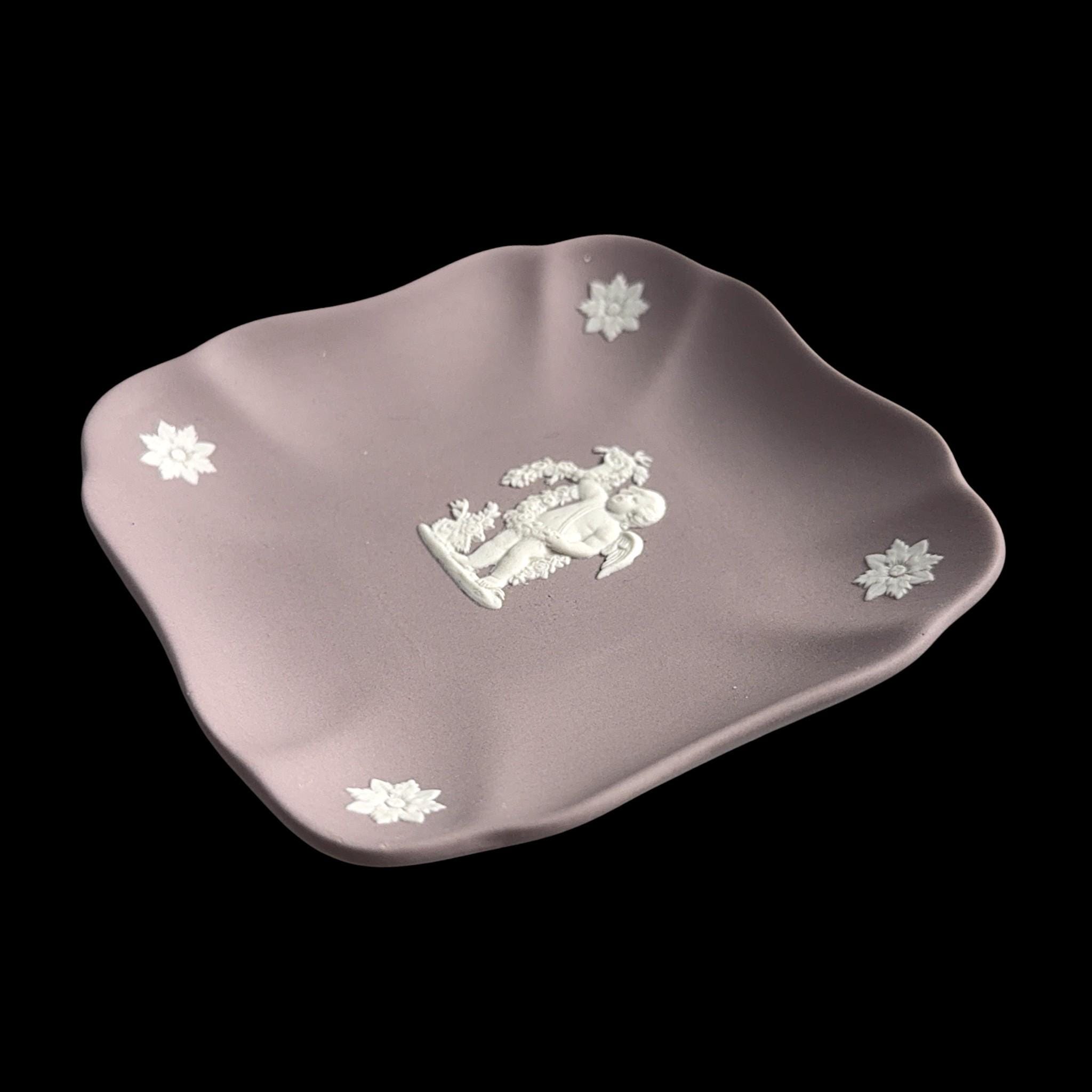 Wedgwood Jasperware Handcrafted Lilac / Purple Pin Dish Plate '62