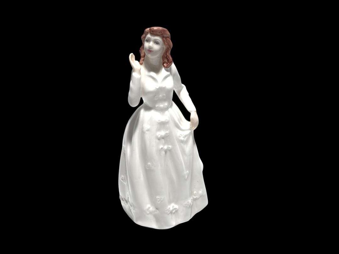   NINNETE ロイヤルドルトン　人形　フィギュリン ヴィンテージ ロイヤルドルトン スモール フィギュリン、JOY H.N. 3875
