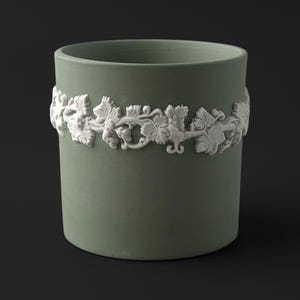 WEDGWOOD Jasperware Ręcznie robiony mały garnek/podstawka na zapałki w kolorze szałwii
