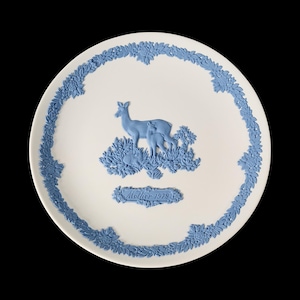 WEDGWOOD Jasperware Handcrafted White Plate , MOTHER &#39;79