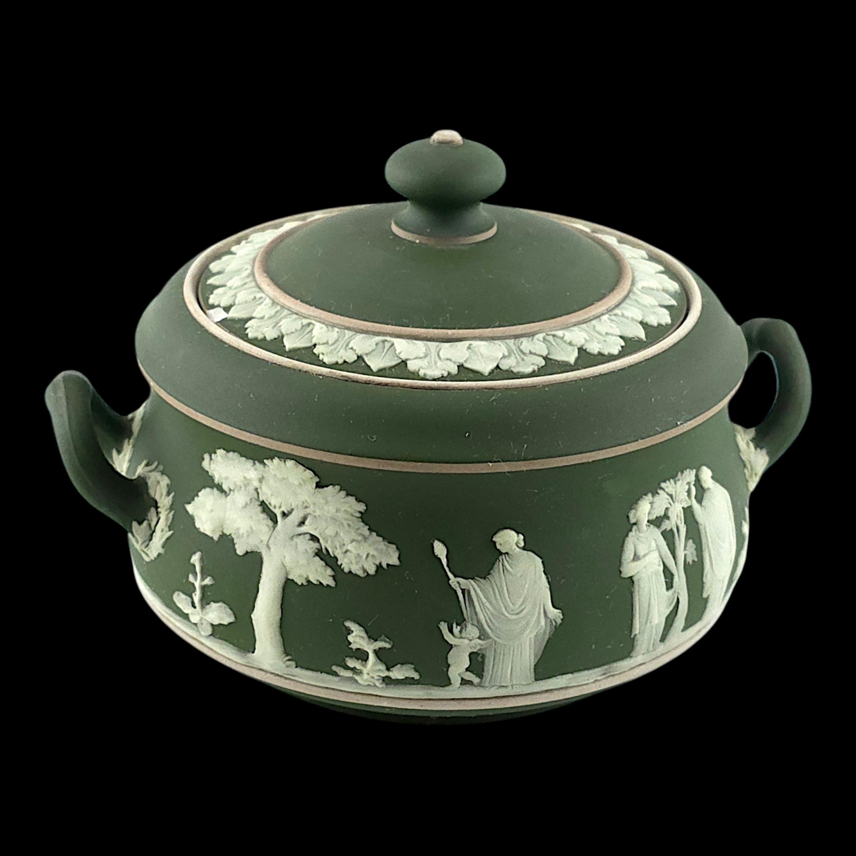 小物入れ 1969  Jasperware Sugar Pot Mint WEDGWOOD Jasperware Handcrafted Sage Green Sugar Pot / Jar