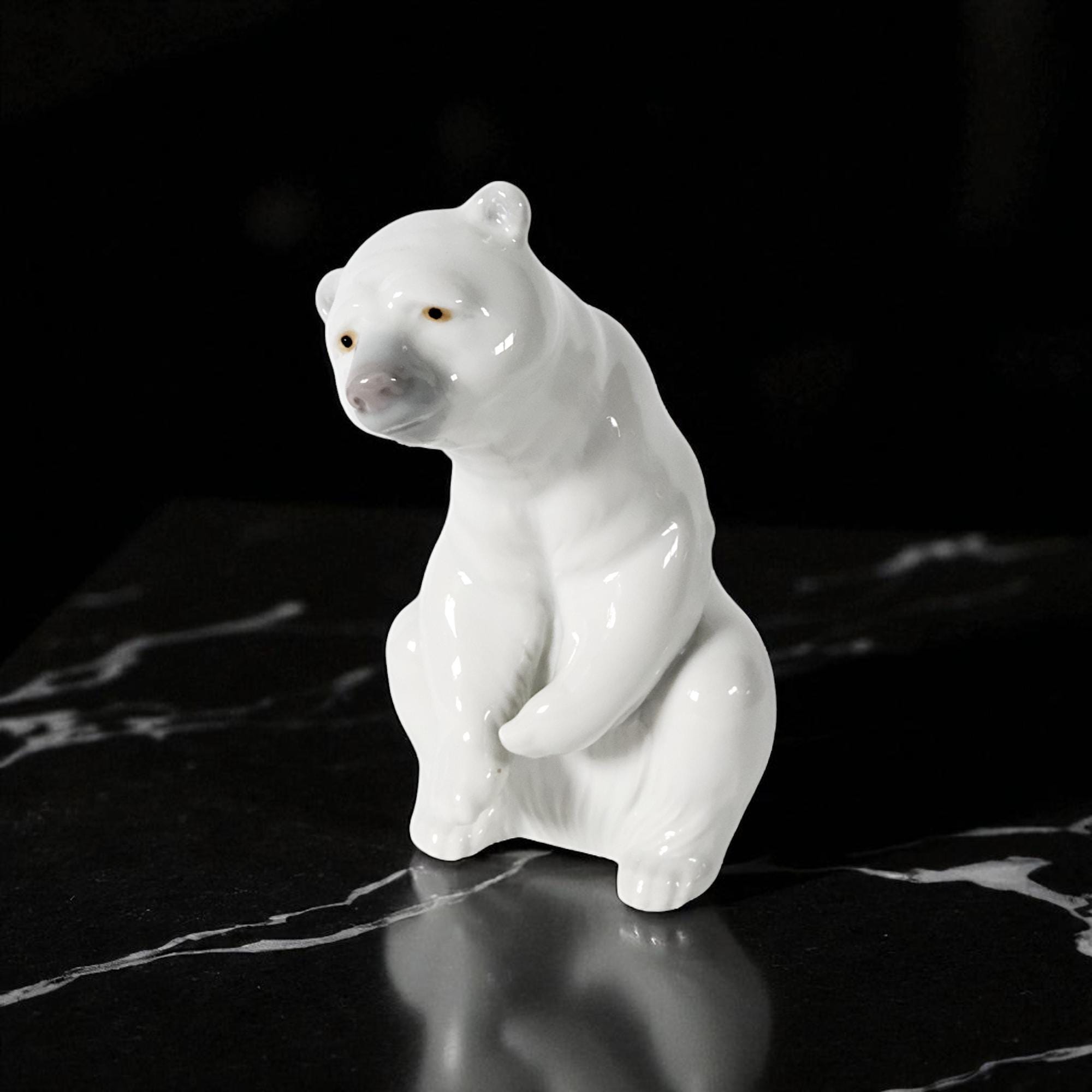 ヴィンテージ 日本未発売 LLADRO／リヤドロ 『 一休みする白熊