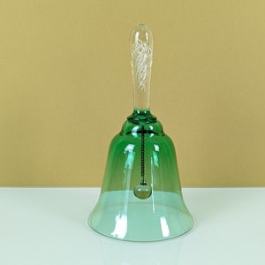 Campana decorativa vintage in vetro verde