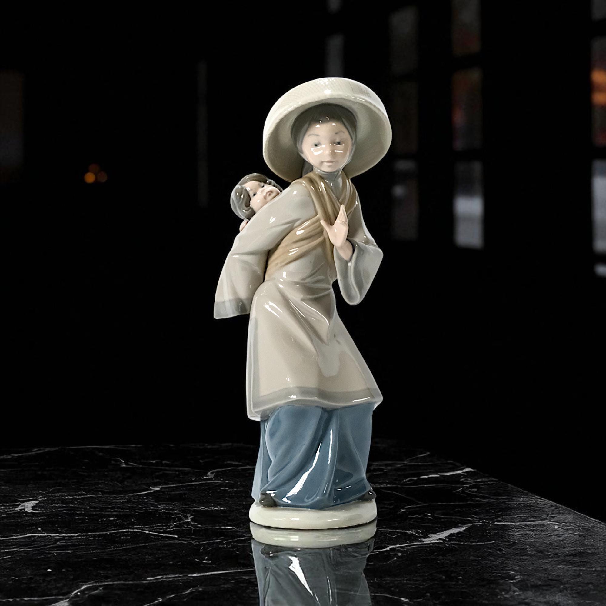 LLADRO Porcelain Figurine of Chinese Lady With Baby on Back ' My