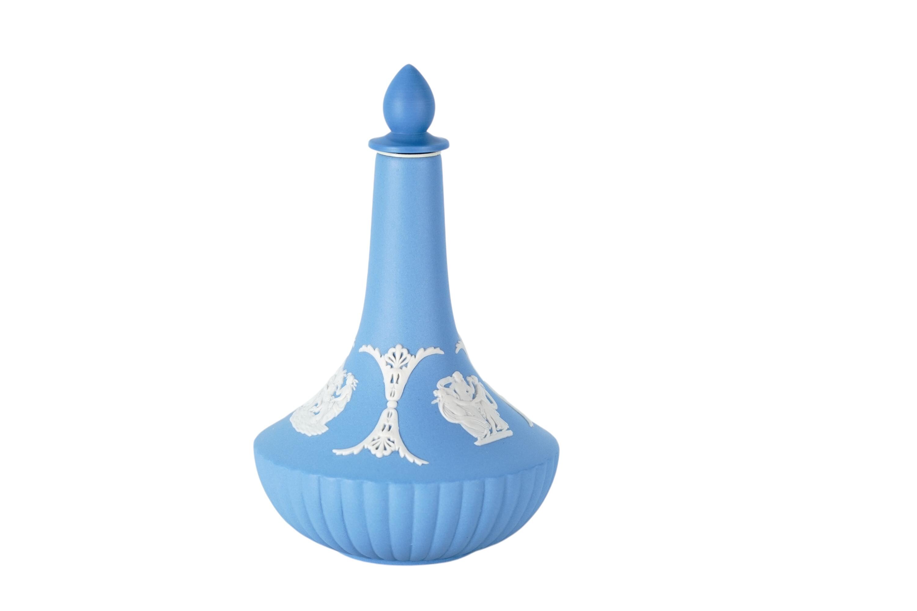 WEDGWOOD ジャスパーウェア ペールブルー 香水瓶 ストッパー付き