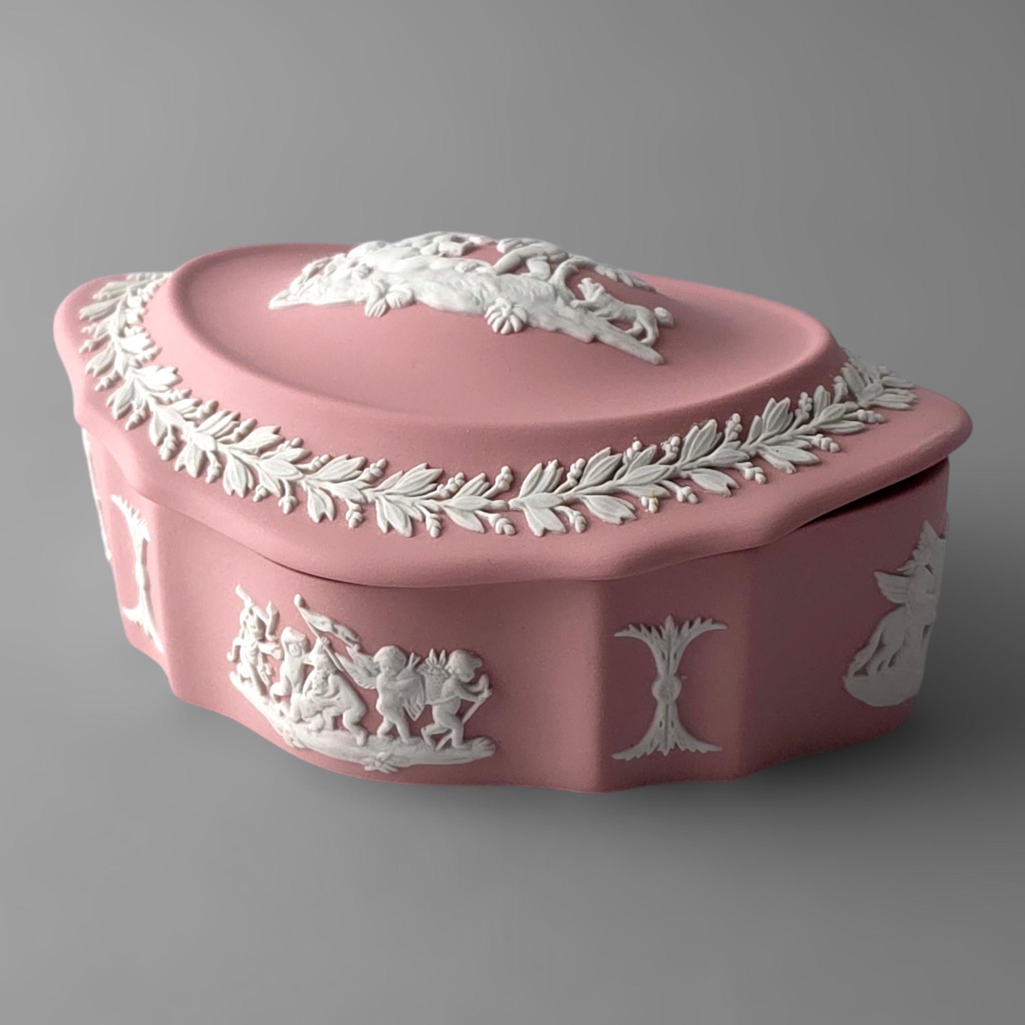 Wedgwood Jasperware Handcrafted Pink Trinket Box Boat-shaped - Etsy