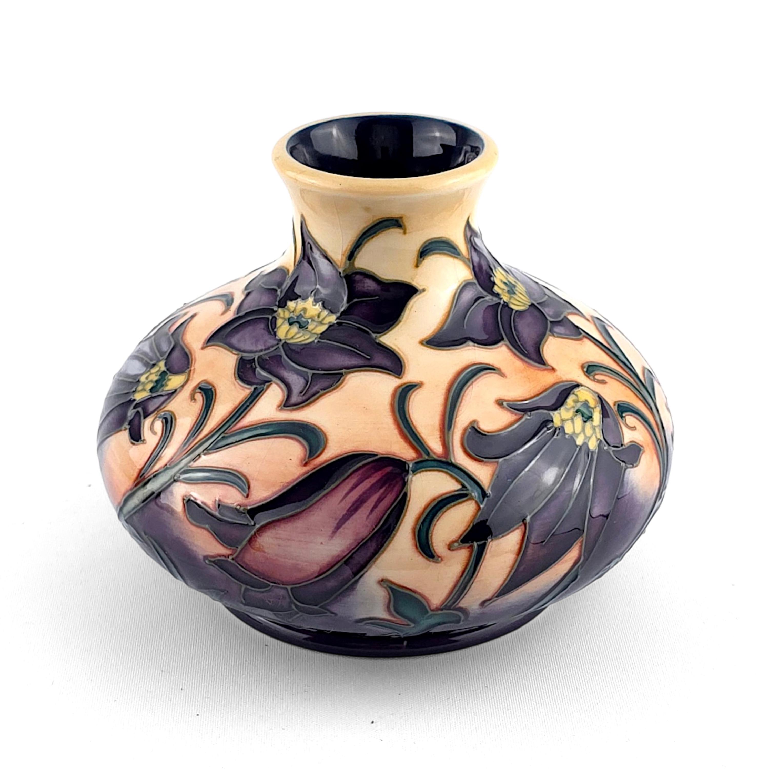 Moorcroft pottery - Etsy 日本