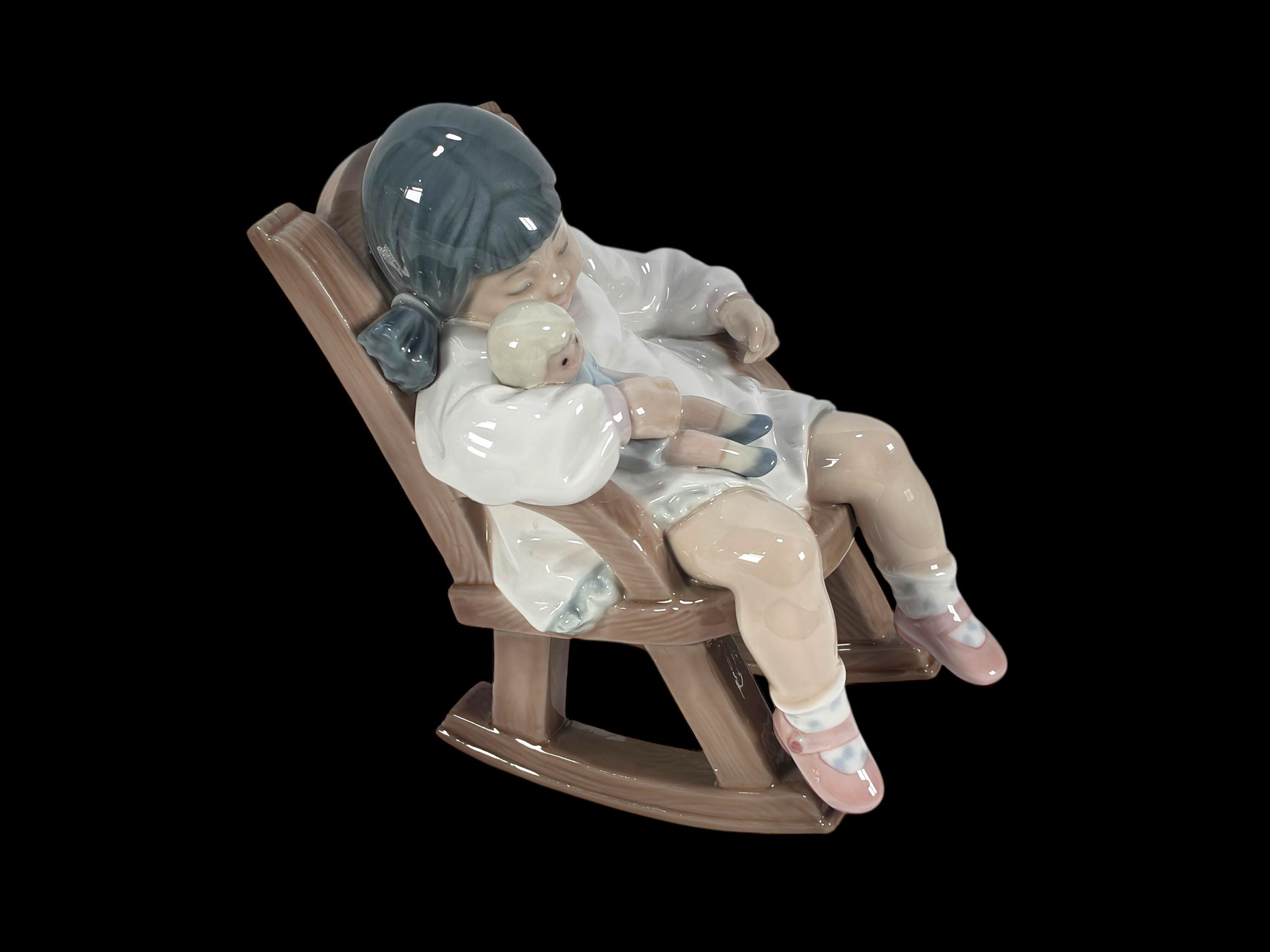 LLADRO Porcelain Figurine , Little Girl Sleeping in a Rocking