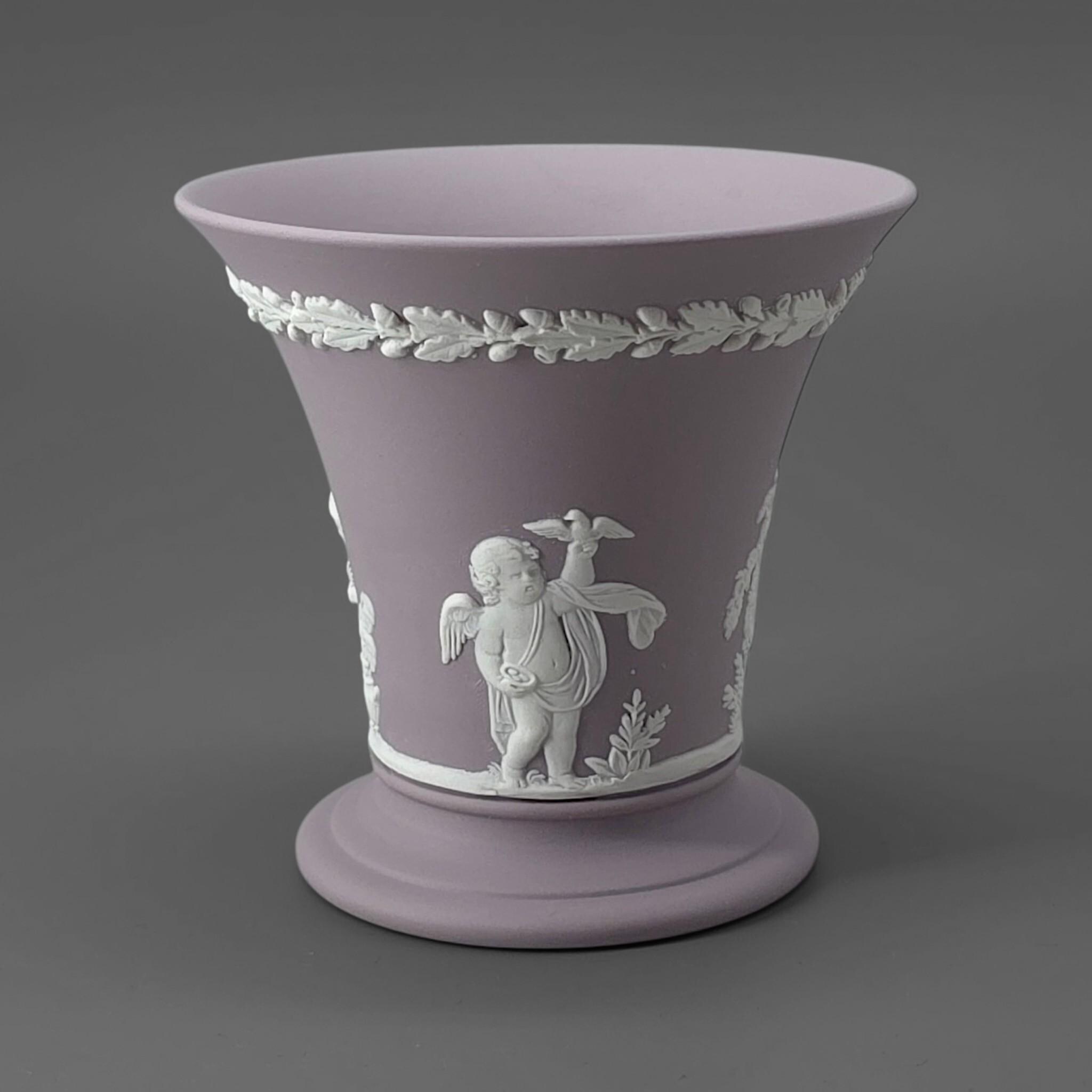 WEDGWOOD Jasperware Handcrafted Lilac / Purple Vase '61 - Etsy