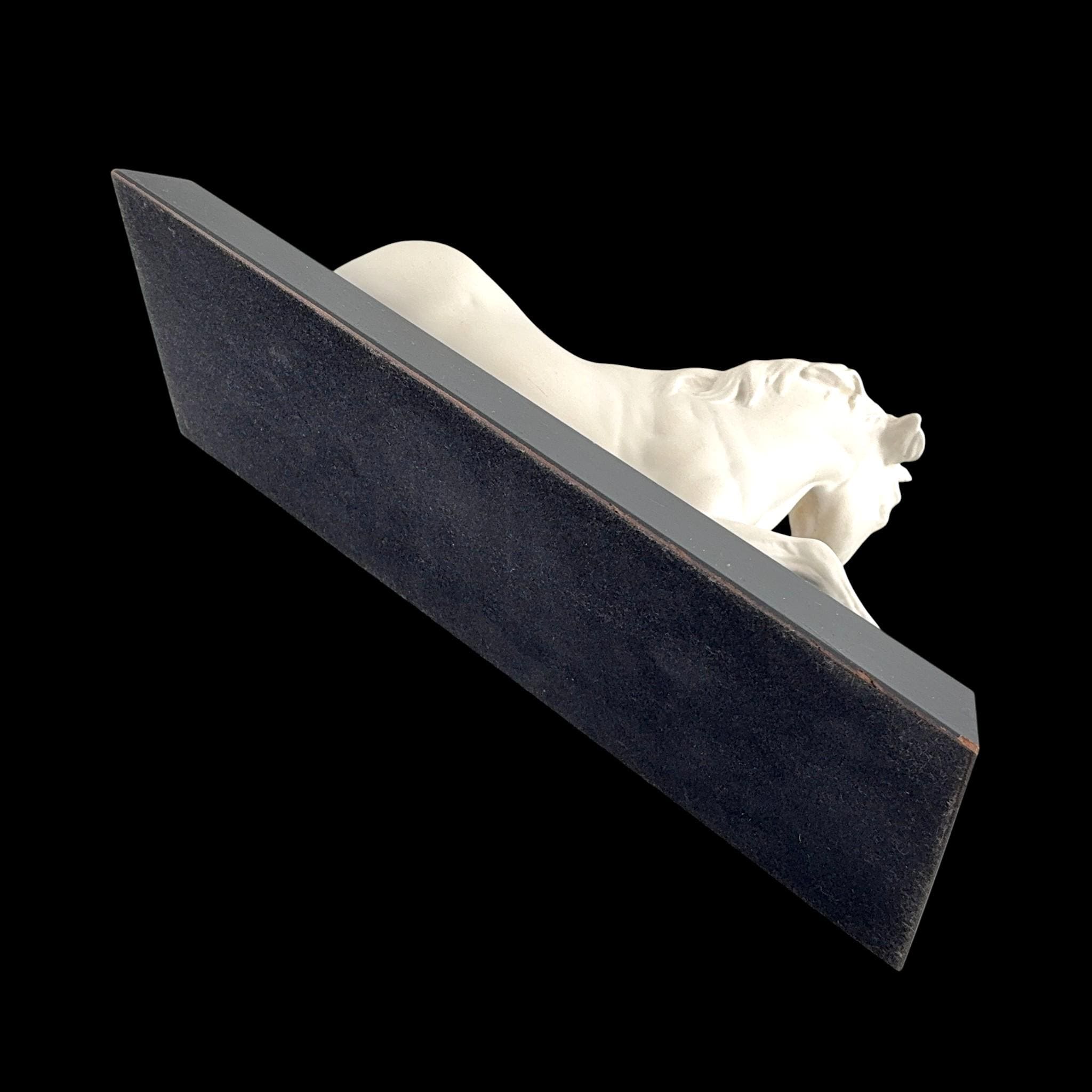 Figurine Royal Doulton “Jeune Esprit” – Cheval Blanc En Céramique – Ornement Anglais