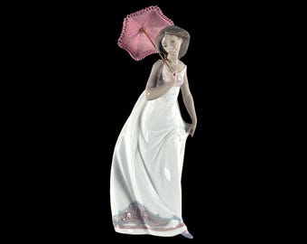 リヤドロ 磁器製 日傘をさす女性像「午後の散歩」 #7636 - Etsy 日本