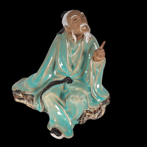 Statuetta di uomo saggio in argilla modellata a mano, stile Shiwan orientale d&#39;epoca