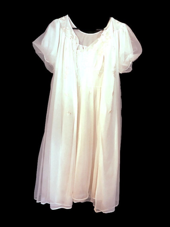 Vintage Seamprufe night gown and robe set - image 4