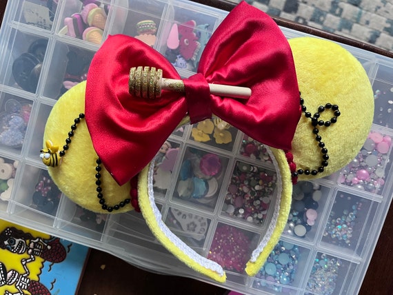 Handmade Winnie-the-pooh Ears: Red Bow, Honey Dipper & Bee  display picture 2