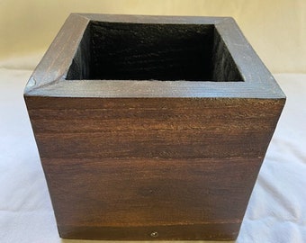 wood planter box