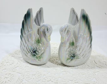 Vintage Lusterware Swan Wedding Cake Topper, Iridescent Ceramic Swan Planter Figurine Pair, 1980s Opalescent Sweetheart Table Decor Regency