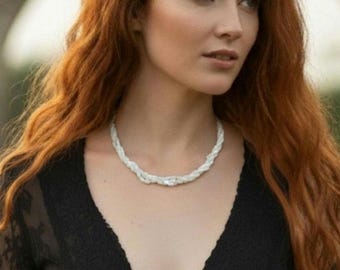 Collar de 3 hebras de cuerda trenzada de nácar con cuentas, 45 cm (18 pulgadas)