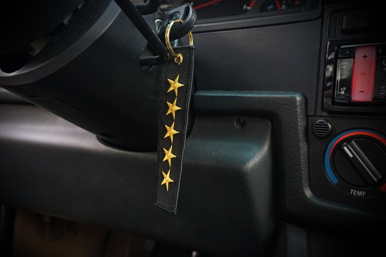 GTA Wanted Level Keychain Key Tag 5 Stars Embroidered Gold image 7