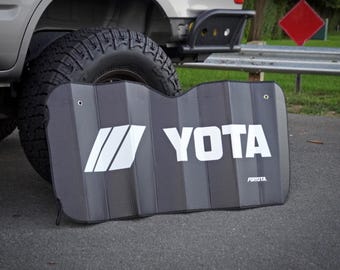 Retro Stripes TRD Windschutzscheiben-Akkordeon-Sonnenschutz passend für Toyota