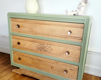 Commode vintage revalorisée vert de gris/ bois