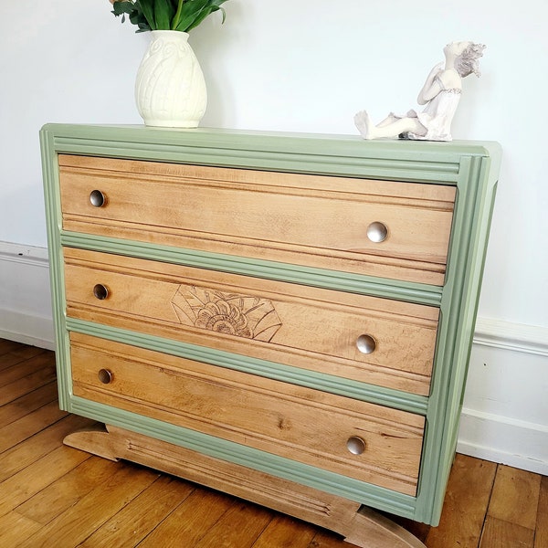 Commode vintage revalorisée vert de gris/ bois