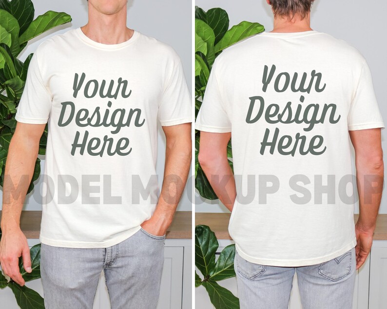 Peut inclure: Une maquette de t-shirt blanc avec le texte "Your Design Here" imprim&eacute; sur le devant et le dos. Le t-shirt est port&eacute; par une personne avec une coupe d&eacute;contract&eacute;e et d&eacute;tendue.