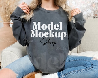 Maqueta de sudadera Comfort Colors 1566 Pepper, maqueta de jersey de cuello redondo Comfort Colors Pepper, maqueta de modelo real, maqueta de suéter con estética moderna