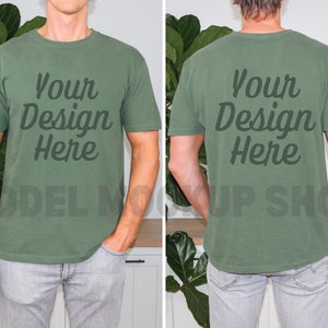 Peut inclure: Un t-shirt vert &agrave; manches courtes avec le texte "Your Design Here" imprim&eacute; sur le devant et le dos.