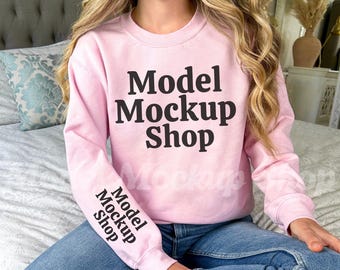 Gildan 18000 Light Pink Mockup, Pink Sweatshirt, Gildan Sleeve Mockup, Blank Pink Crewneck Template, Pink Sweater Mockup, Clothing Mockup