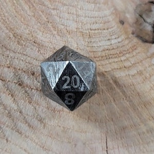 D20 Die 18 mm - Damascus Steel MINT/New / Hand Forged Steel / Damascus Steel / Game Dice / Larp / Gamer Gift