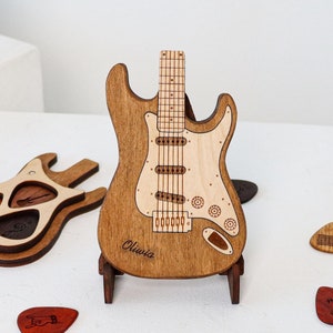 Gepersonaliseerde houten plectrumkoffer, houten plectrum, cadeau voor hem, plectrum, doos voor plectrums, plectrumkoffer, kerstcadeau, Black Friday