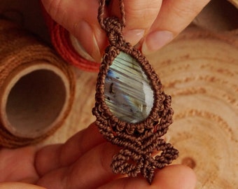 Labradorite Necklace/natural gemstone, micromacrame, adjustable