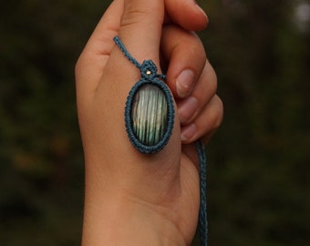 Labradorite Necklaces/natural gemstone, micromacrame, adjustable