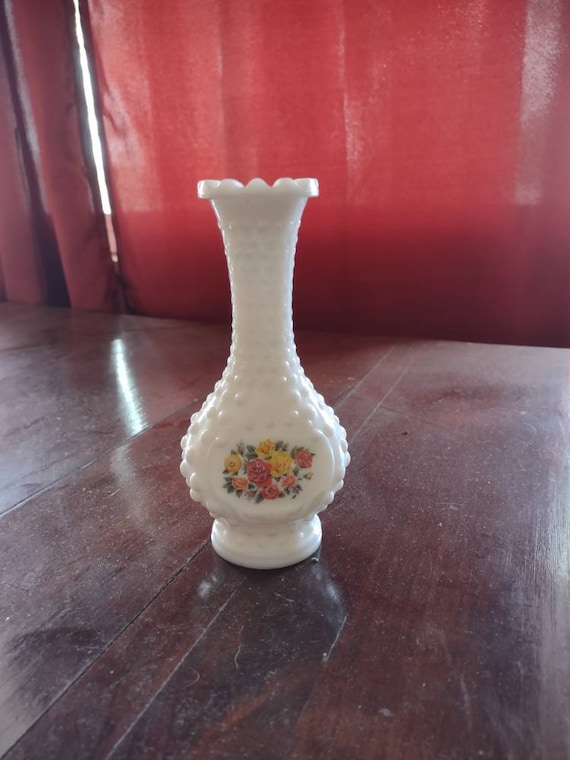 Vintage Milk Glass Avon Bud Vase Etsy