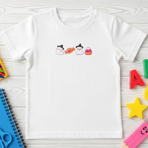 Gesticktes Halloween Jugend T-Shirt, süße Geister Kinder T-Shirt, Benutzerdefinierte Jugend T-Shirt, süßes gesticktes Baby T-Shirt, Halloween Candy Shirt