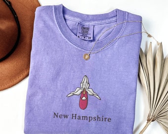 Comfort Colors New Hampshire T-Shirt, besticktes New Hampshire State Flower Shirt, Frauenschuh Shirt, besticktes New Hampshire Shirt
