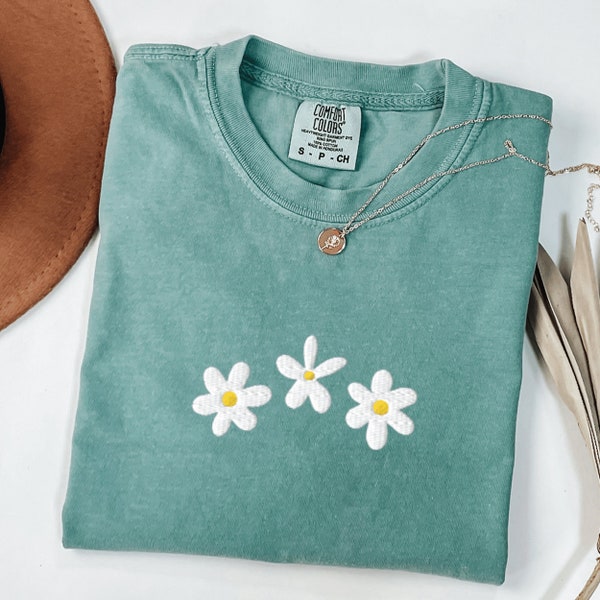 Comfort Colors Daisy Shirt, Embroidered Comfort Colors Shirt, Embroidered Flower Shirt, Daisies T-Shirt, Embroidered Daisies, Spring Shirt