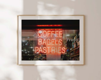 Neonskylt med kaffebagels och bakverk | Fotografi i New York | Neonväggkonst i New York | Köksdekor | Kaffebardekor