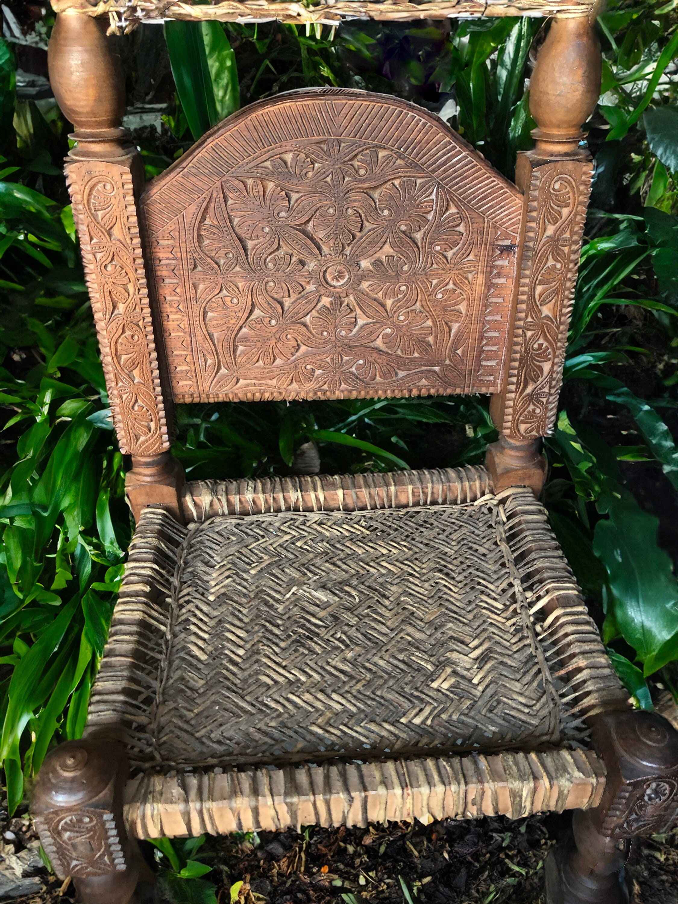 【アンティーク】INLAID WOODEN ARTWARES  椅子 インド製 ヤコブ&ヨゼフ・コーンJacob and Josef Kohn ベントウッドカフェ