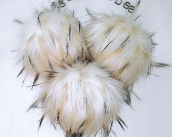 Butterscotch Luxury Faux Fur Pom Pom, Removable Pom Pom, Luxury Pom, XL Pom, Pom for Hat, Pom Pom Maker