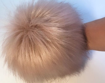 Pink Blush Luxury Faux Fur Pom Pom for Knit Crochet Hats/Light Pink/Blush Fake Fur/ Fluffy Fur XLarge Faux Pompom