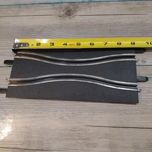 カレラ ゴー! 1:43 スロットカー ナロー ナローイング レーン トラック セクション (I) 交換品