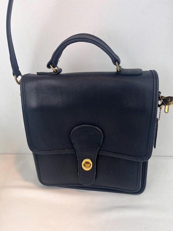 Coach Station Bag 1993 Crossbody Style #5130 Navy Blue #0828-342
