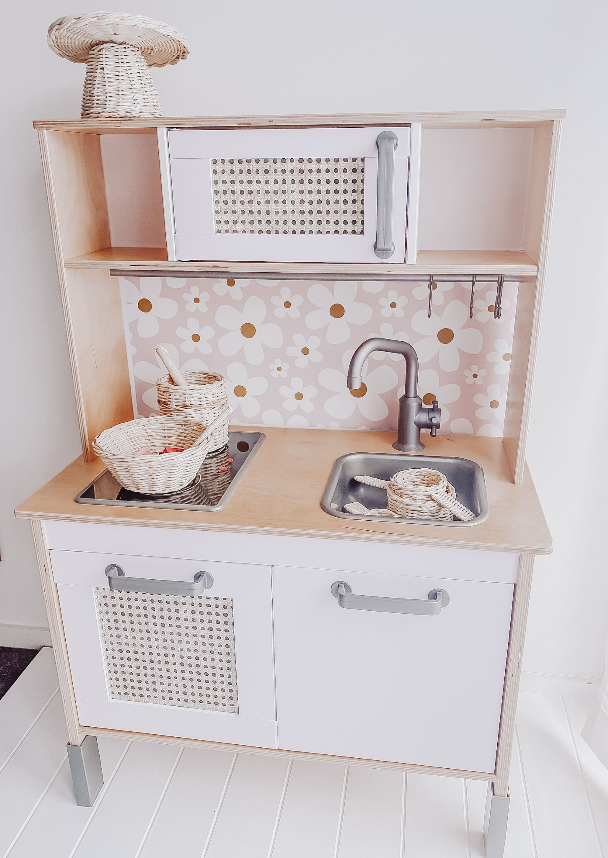 Ikea Hack : comment relooker la cuisine pour enfant Duktig ?