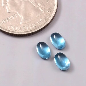 4x6 MM Pietra preziosa cabochon di topazio blu svizzero naturale / forma ovale 3 pezzi di gemma di qualità AAA / pronto a realizzare splendidi gioielli /