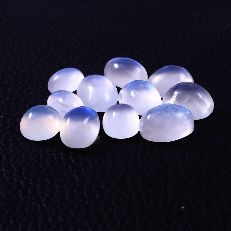 Natural Rainbow Moonstone Cabochon Gemstone Top Quality Moonstone Loose