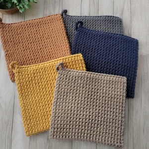 Double Thick Crochet Potholders, Crochet Pot Holders, Crochet Hot Pads, Housewarming Gift, Kitchen Decor, Hostess Gift, New Home Gift