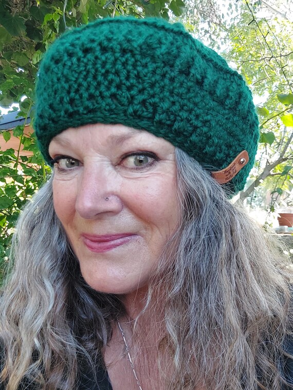 Crochet Alpaca Emerald Green Stylish Round Women display picture 3